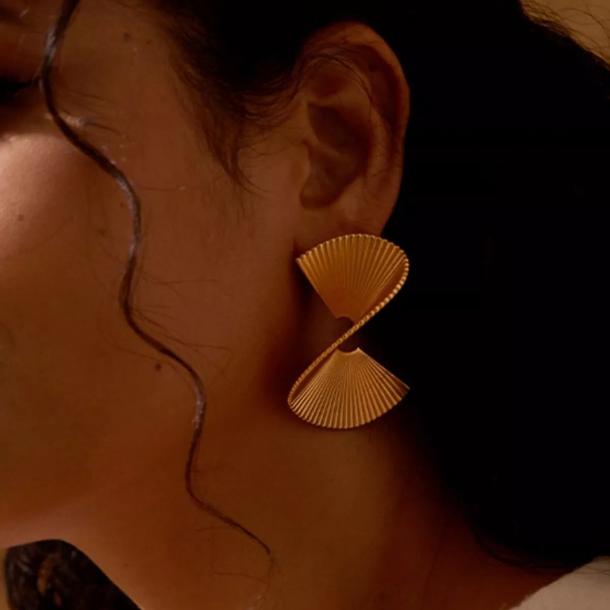 Uphill Spiral 18K Earrings