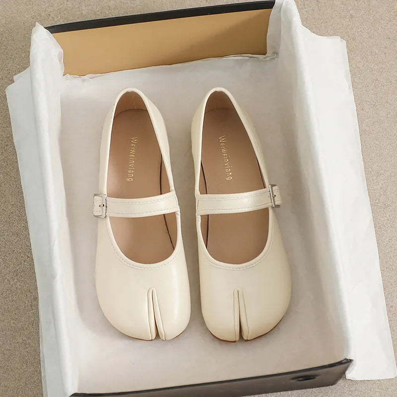 Hoofed Off Split-Toe Flats