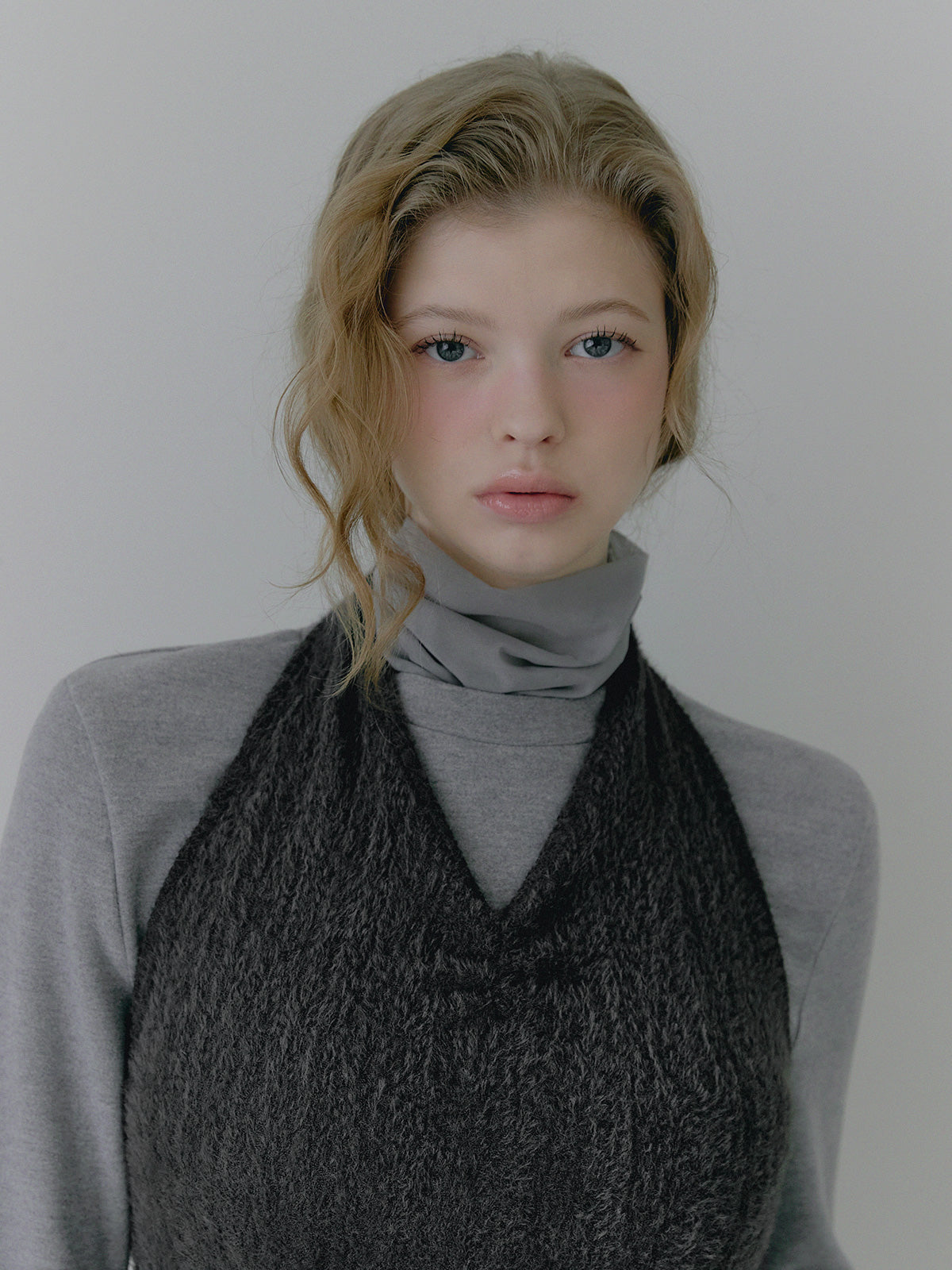 Hiddle Frill Halter